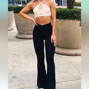 Crossover flare leggings